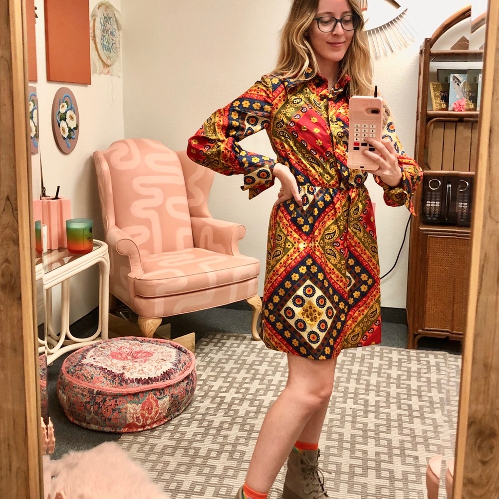 Vintage 70’s Dress with large lapels